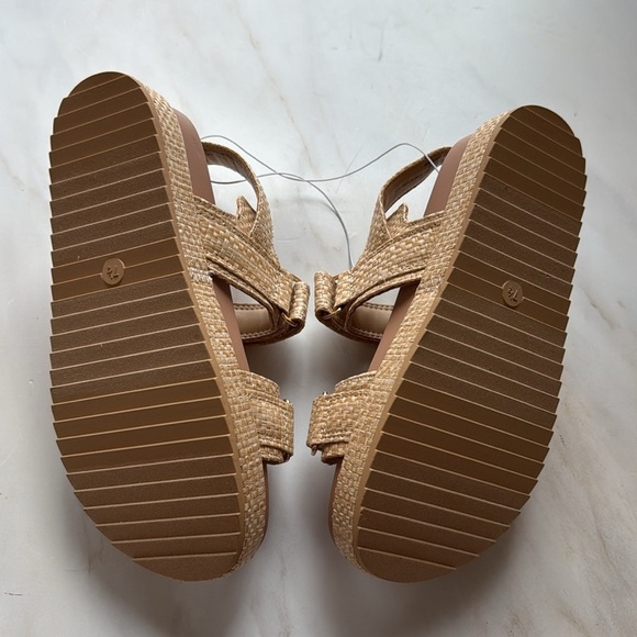 A New Day Women’s Tanner Platform Double Strap Sandals! NWT! - Picture 7 of 9